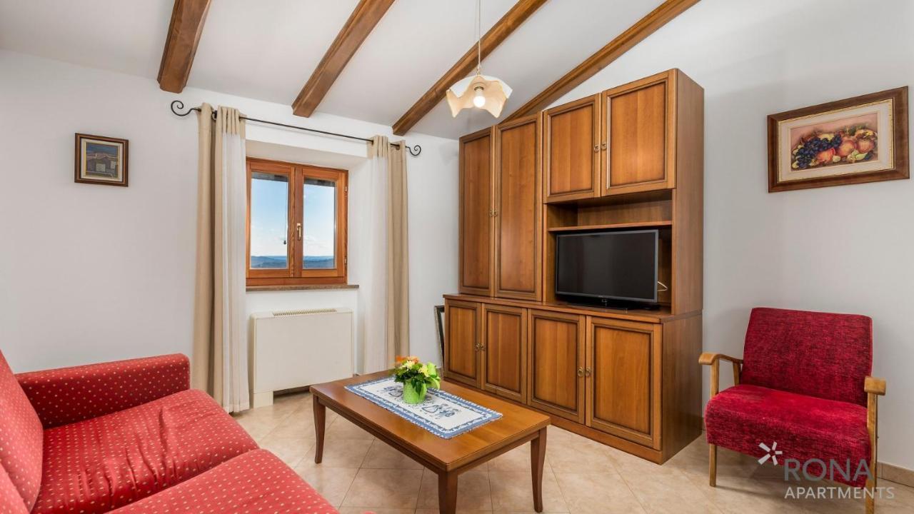 Rona stone house apartments Janja Boljun Buitenkant foto